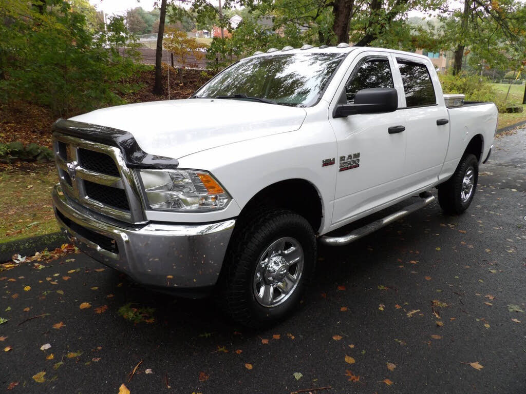 2017 RAM 2500 Tradesman Crew Cab 4WD