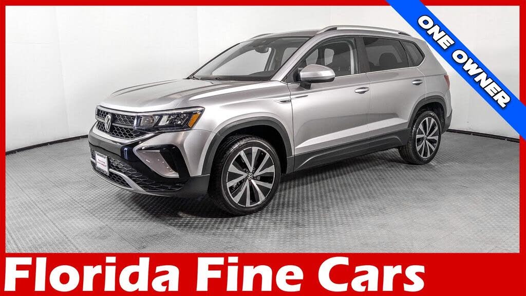 2024 Volkswagen Taos SE FWD