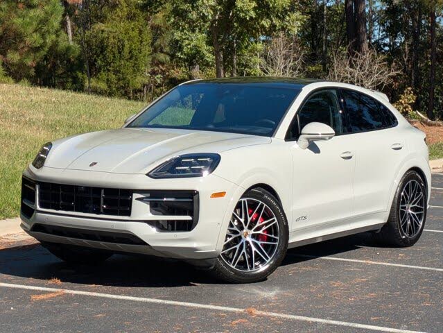 2025 Porsche Cayenne Coupe GTS AWD