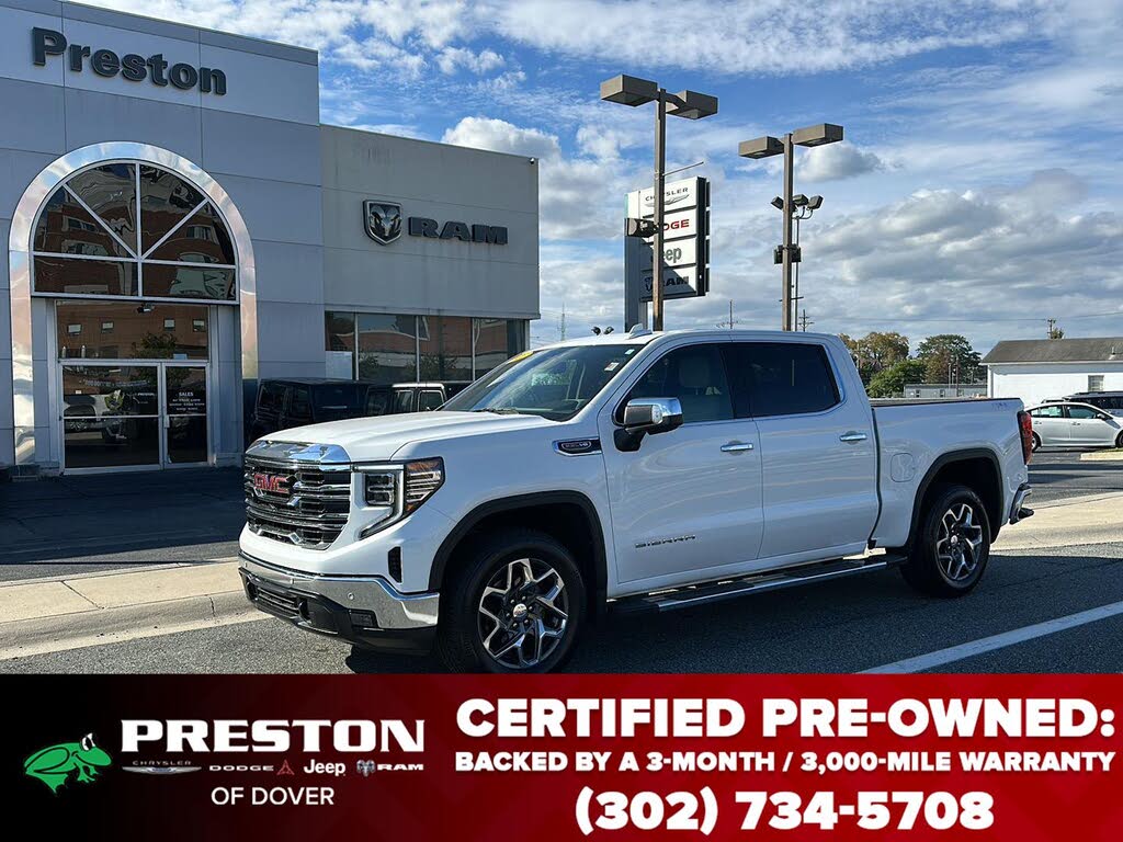2022 GMC Sierra 1500 SLT Crew Cab 4WD