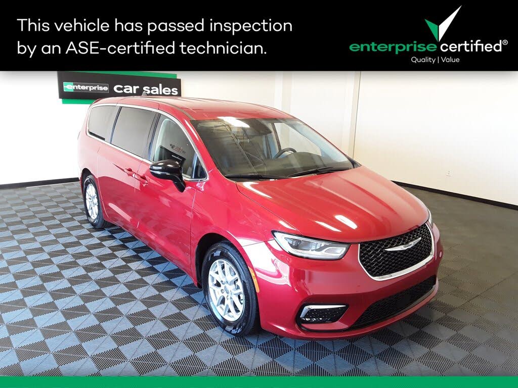 2024 Chrysler Pacifica Touring L FWD