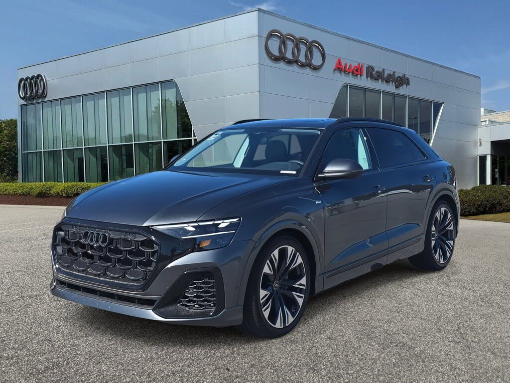 2025 Audi Q8 quattro Premium Plus 55 TFSI