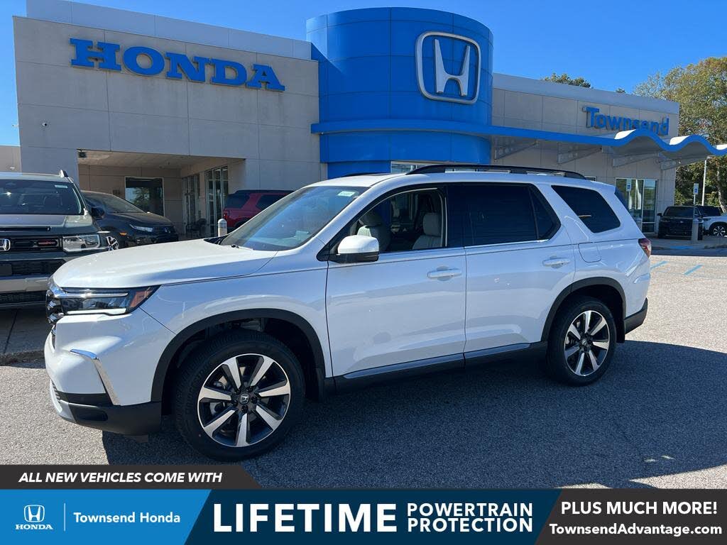 2025 Honda Pilot Touring AWD