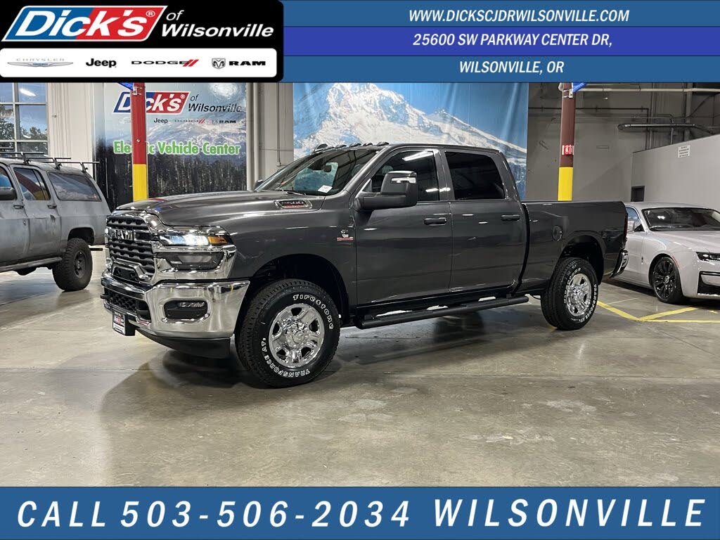2026 RAM 2500 Tradesman Crew Cab 4WD