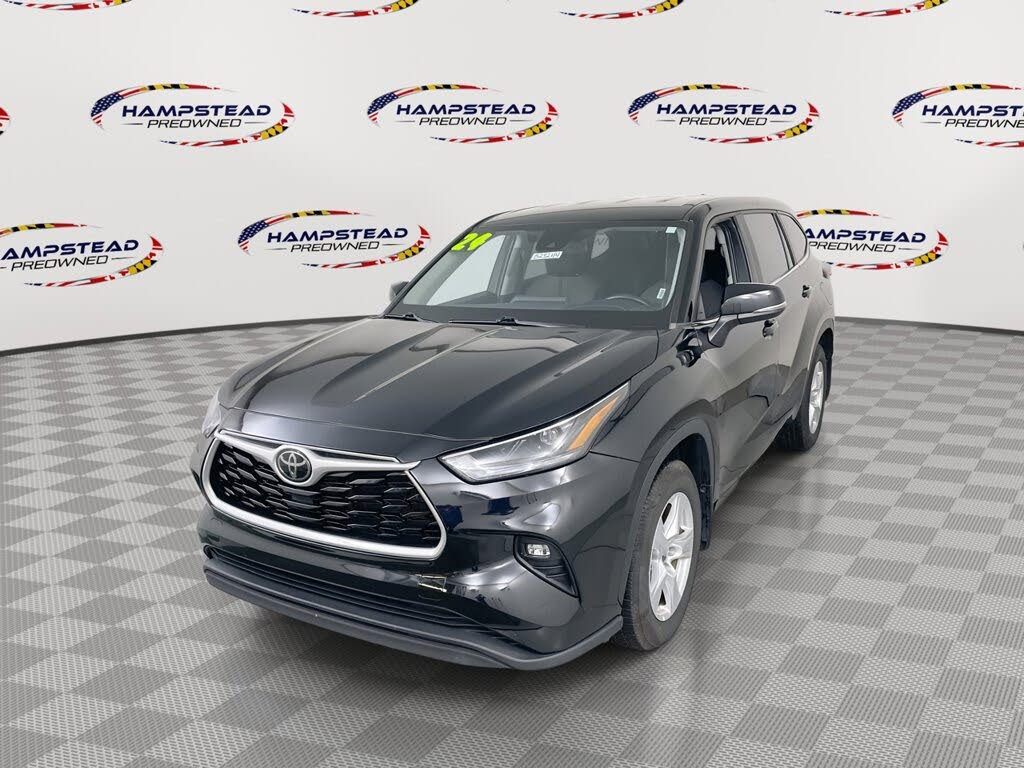 2024 Toyota Highlander LE AWD
