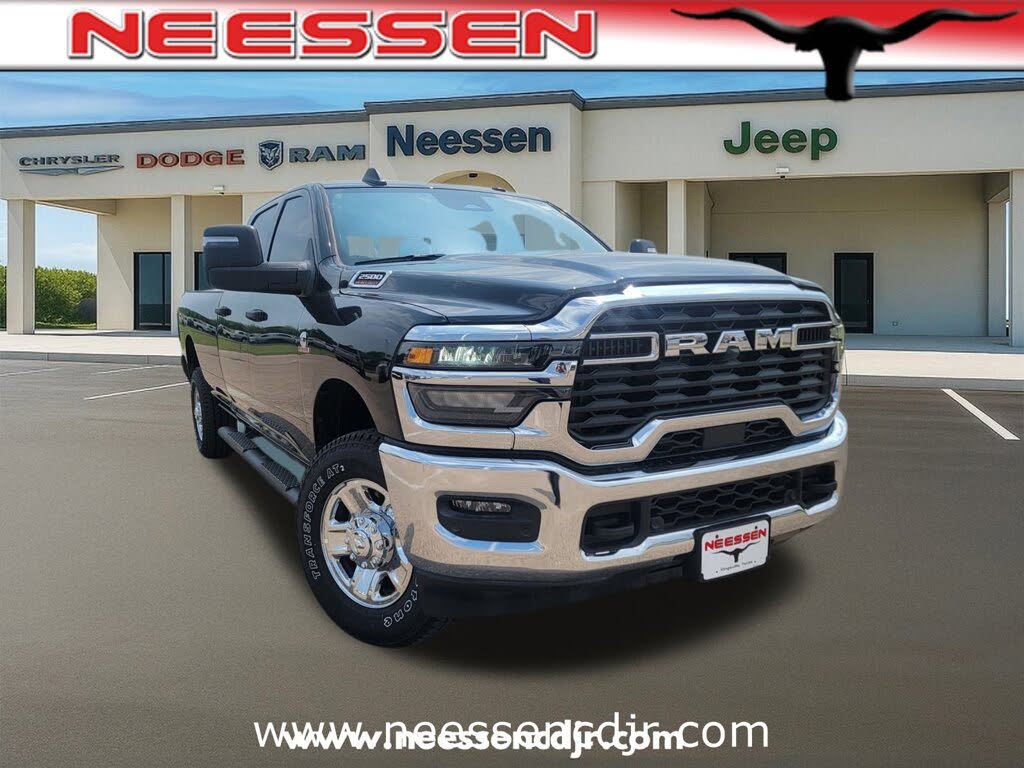 2025 RAM 2500 Tradesman Crew Cab LB 4WD