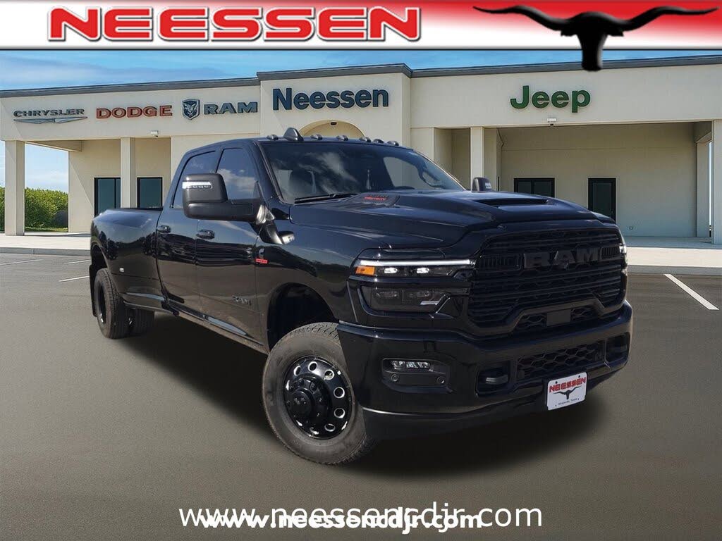 2026 RAM 3500 Laramie Crew Cab LB DRW 4WD