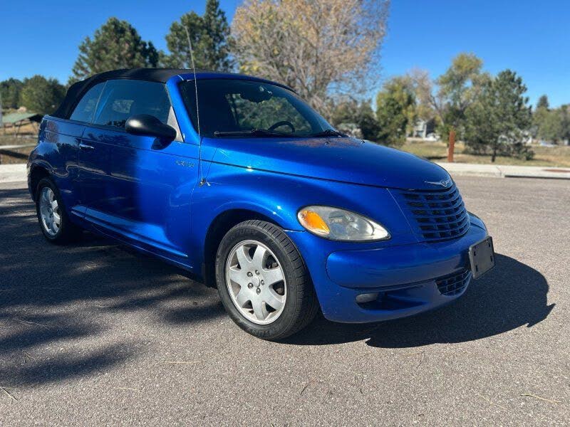 2005 Chrysler PT Cruiser Touring Convertible FWD