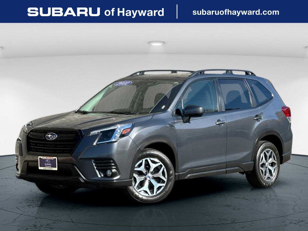 2022 Subaru Forester Premium Crossover AWD