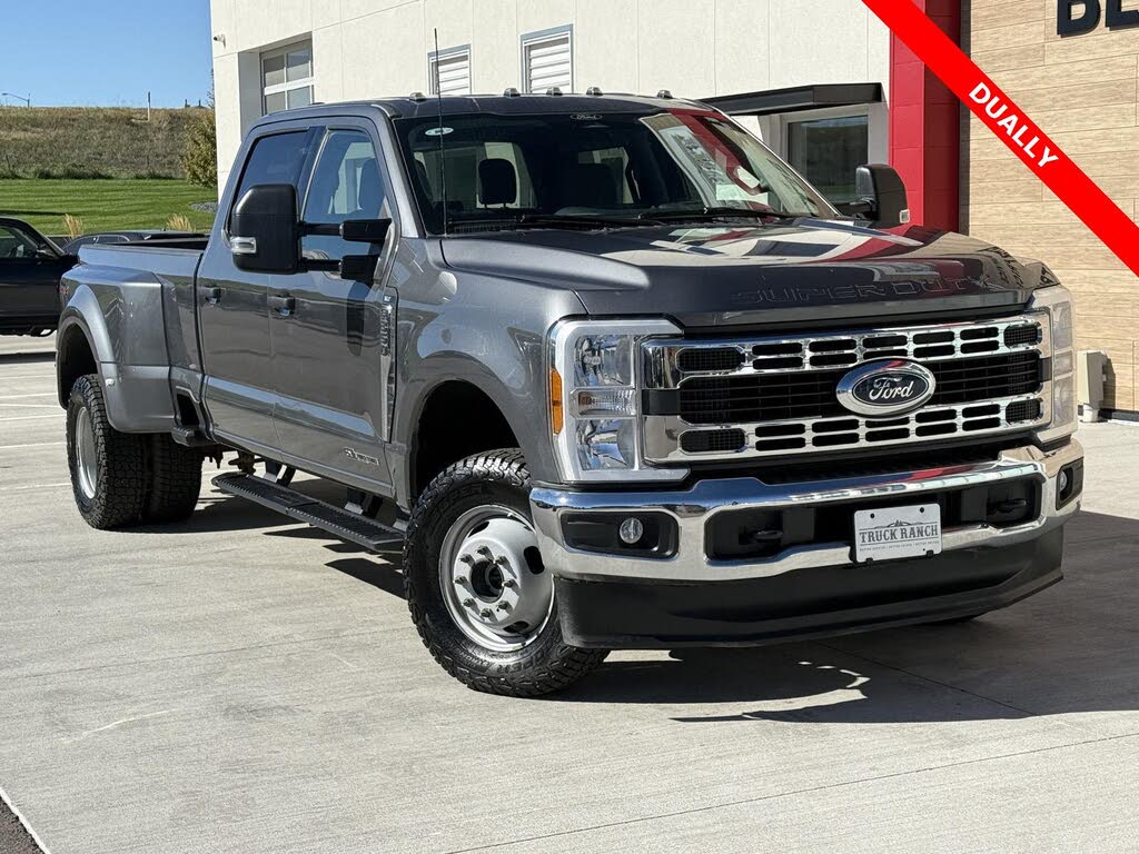2024 Ford F-350 Super Duty XLT Crew Cab LB DRW 4WD