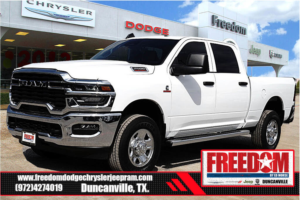 2025 RAM 2500 Tradesman Crew Cab 4WD