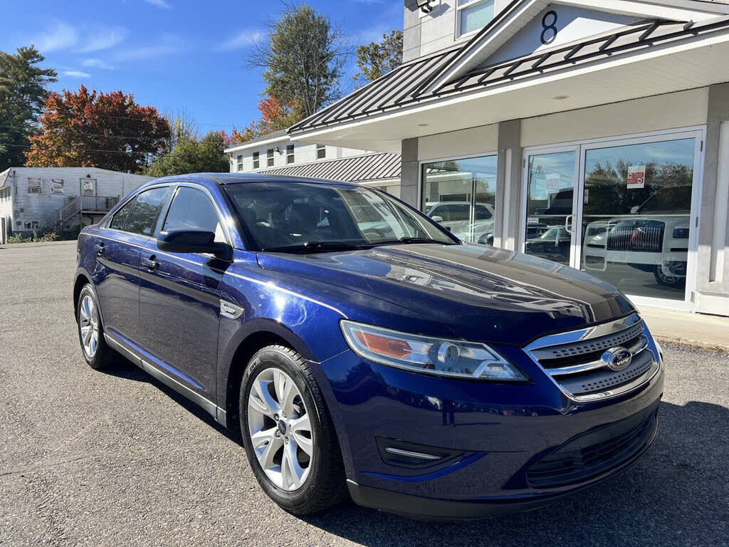 2011 Ford Taurus SEL