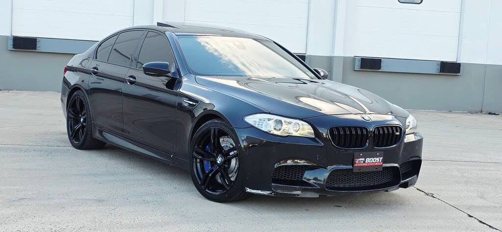 2013 BMW M5 RWD