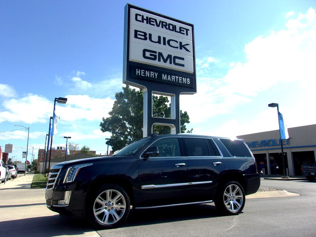 2017 Cadillac Escalade Luxury 4WD