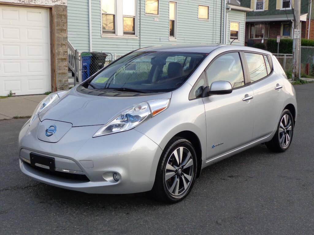 2017 Nissan LEAF SL