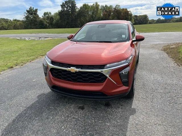 2024 Chevrolet Trax LS FWD