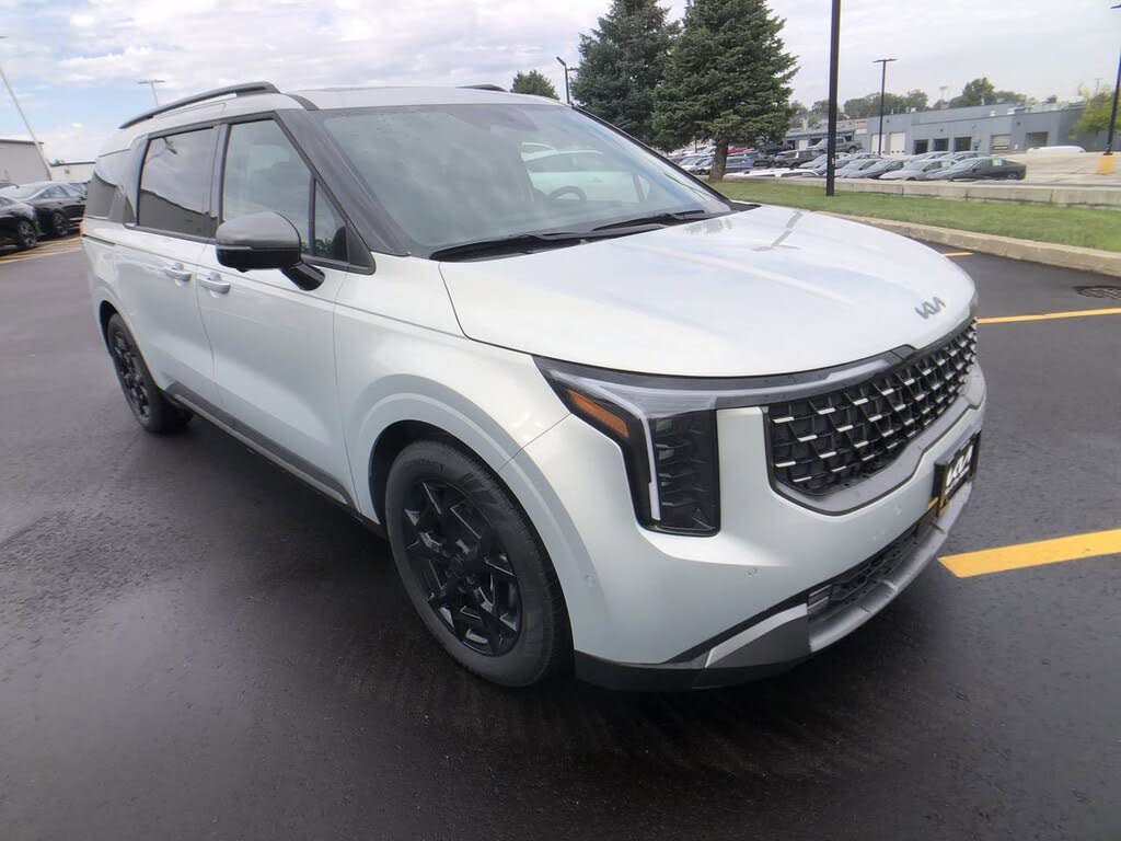 2026 Kia Carnival SX FWD