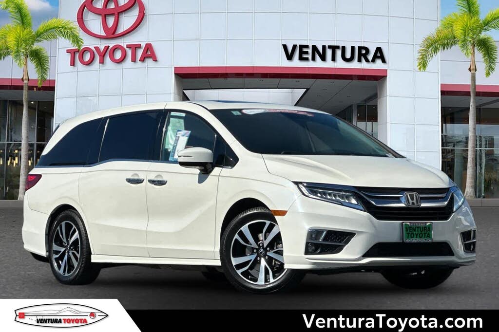 2018 Honda Odyssey Touring Elite FWD