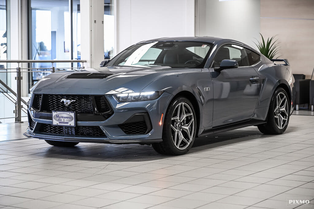 Ford Mustang GT Premium Fastback RWD 2025