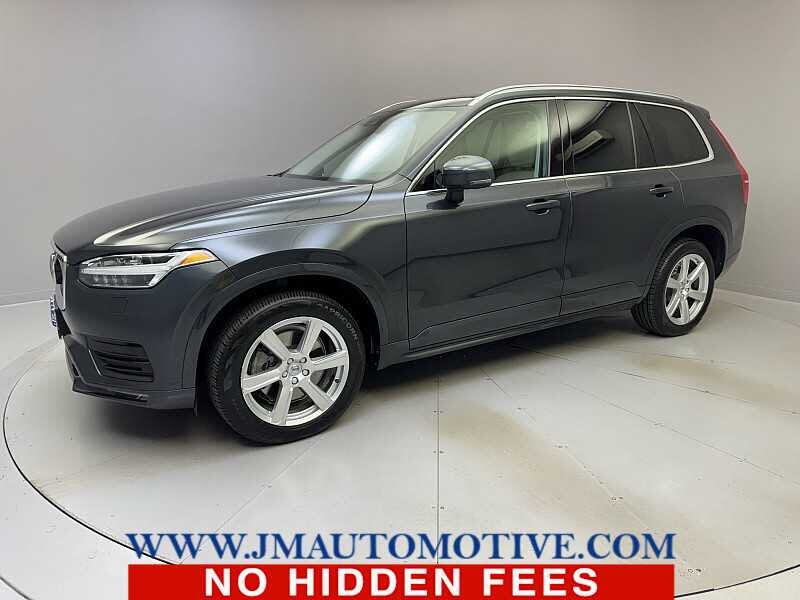 2021 Volvo XC90 T6 Momentum 7-Passenger AWD