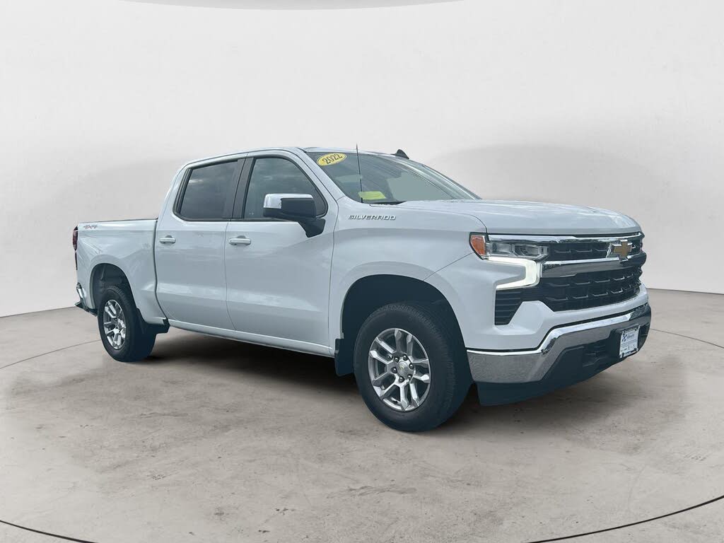2022 Chevrolet Silverado 1500 LT Crew Cab 4WD