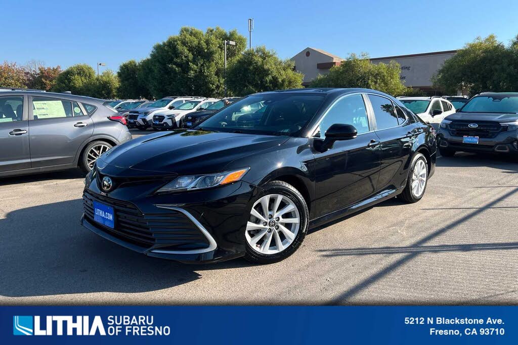 2022 Toyota Camry LE FWD