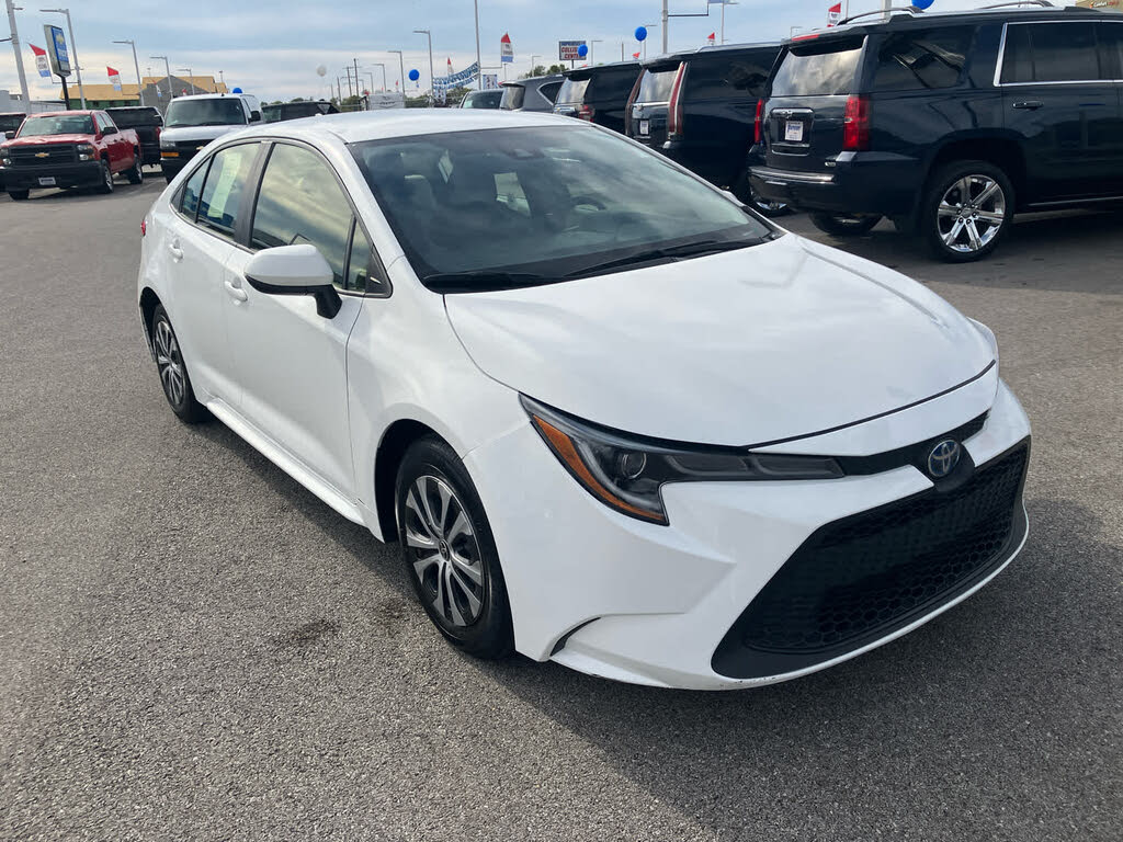 2022 Toyota Corolla Hybrid LE FWD