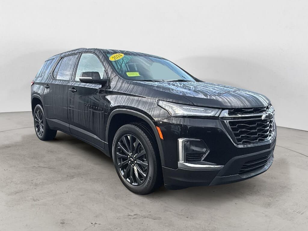 2024 Chevrolet Traverse RS FWD