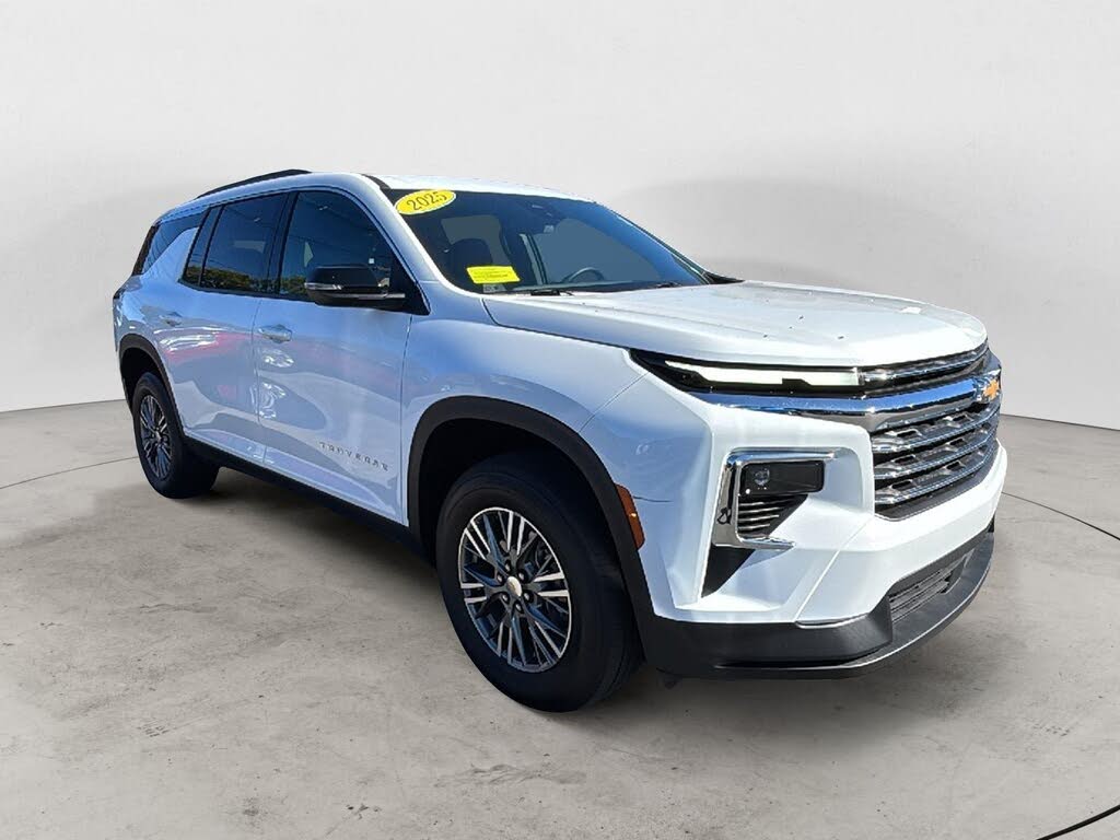 2025 Chevrolet Traverse LT AWD