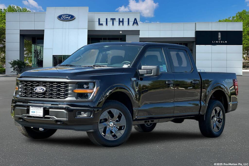 2025 Ford F-150 STX 4dr SuperCrew 4WD