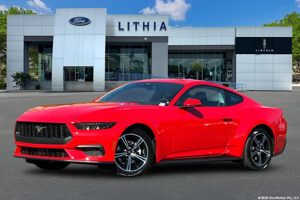 2025 Ford Mustang EcoBoost Fastback RWD