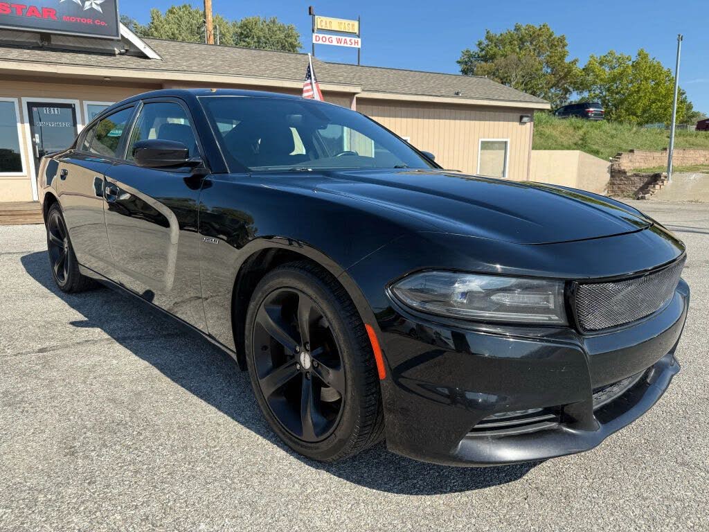 2016 Dodge Charger R/T RWD
