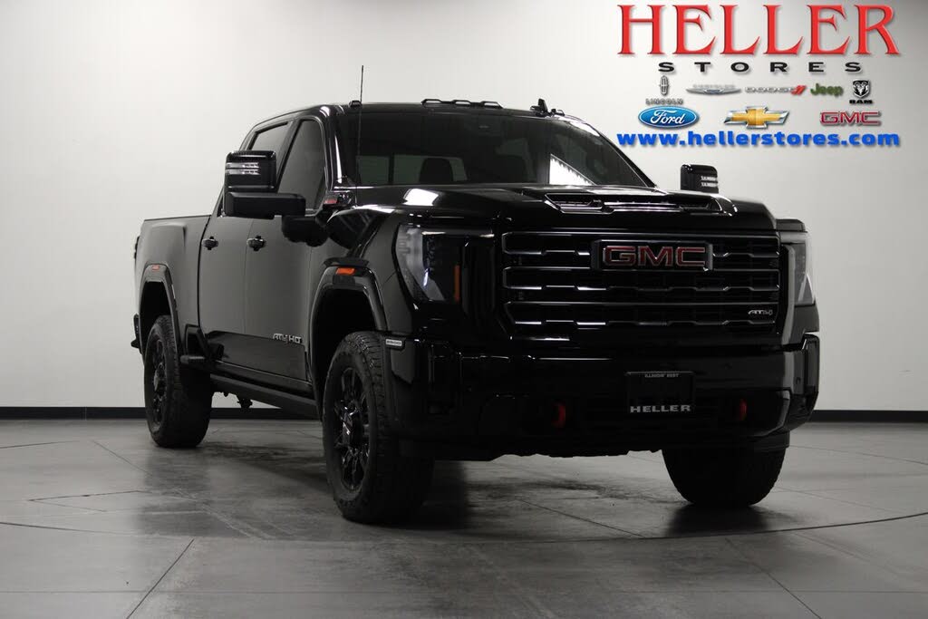 2025 GMC Sierra 2500HD AT4 Crew Cab 4WD