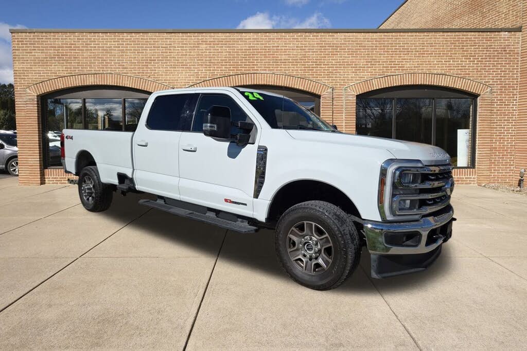 2024 Ford F-350 Super Duty Lariat Crew Cab 4WD