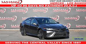 Toyota Camry SE FWD