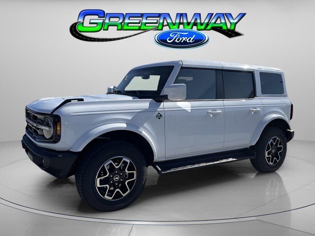 2025 Ford Bronco Outer Banks 4-Door 4WD