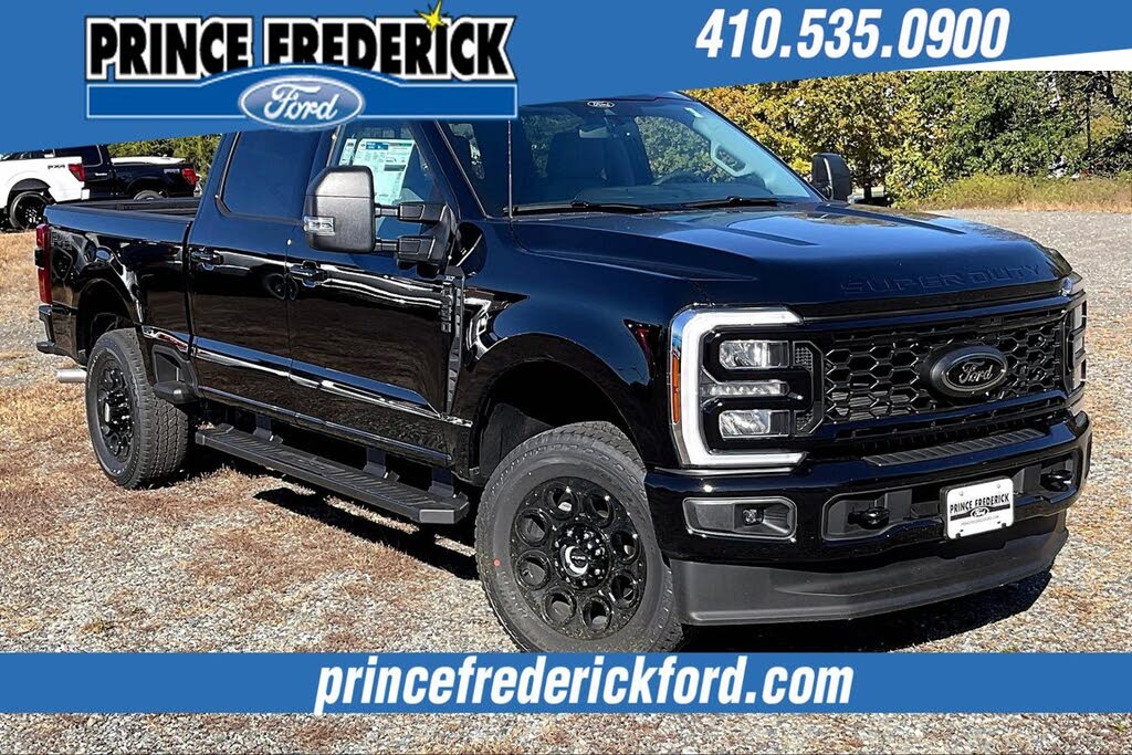 2026 Ford F-250 Super Duty XLT Crew Cab 4WD