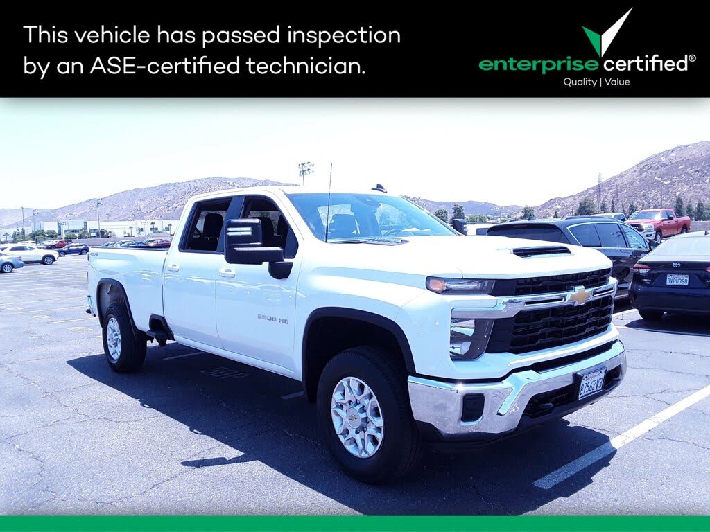 2024 Chevrolet Silverado 3500HD LT Crew Cab 4WD