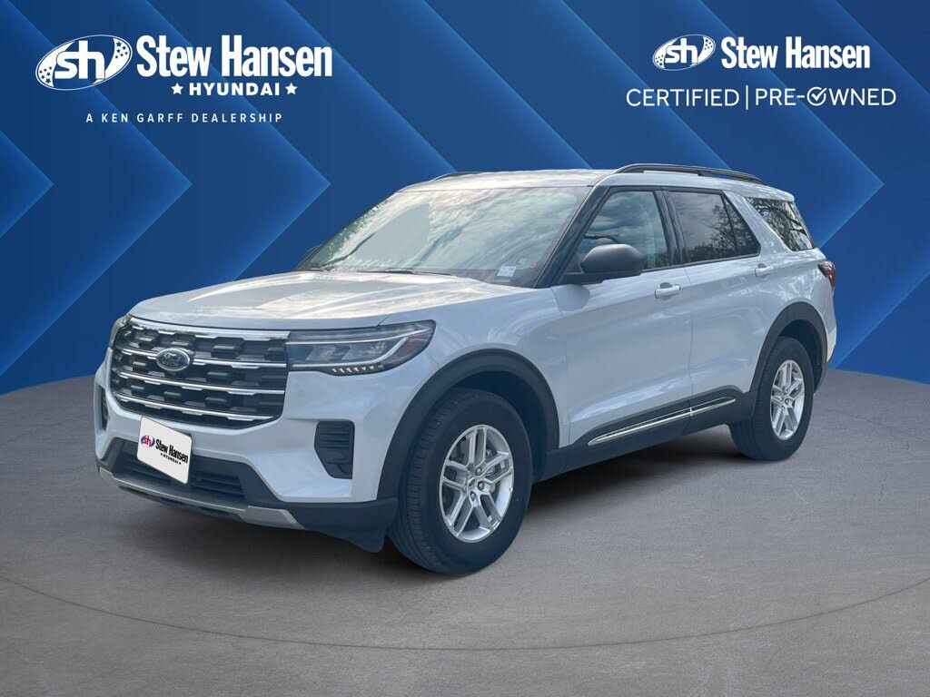 2025 Ford Explorer Active AWD