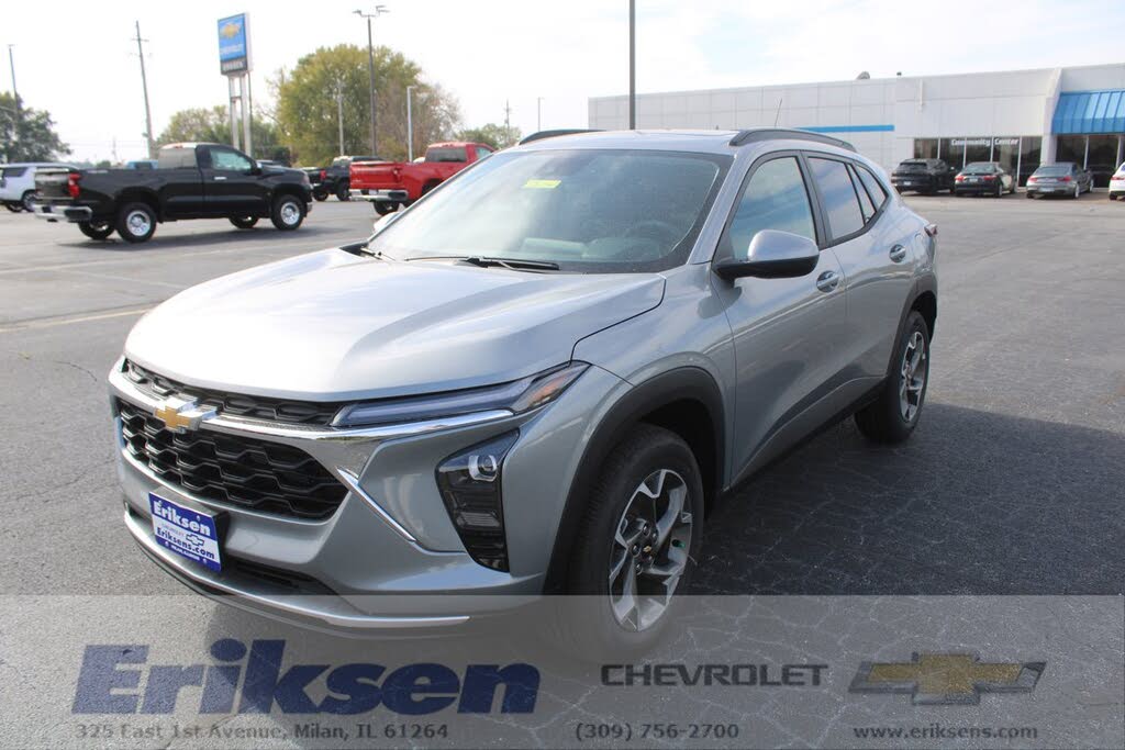 2026 Chevrolet Trax LT FWD