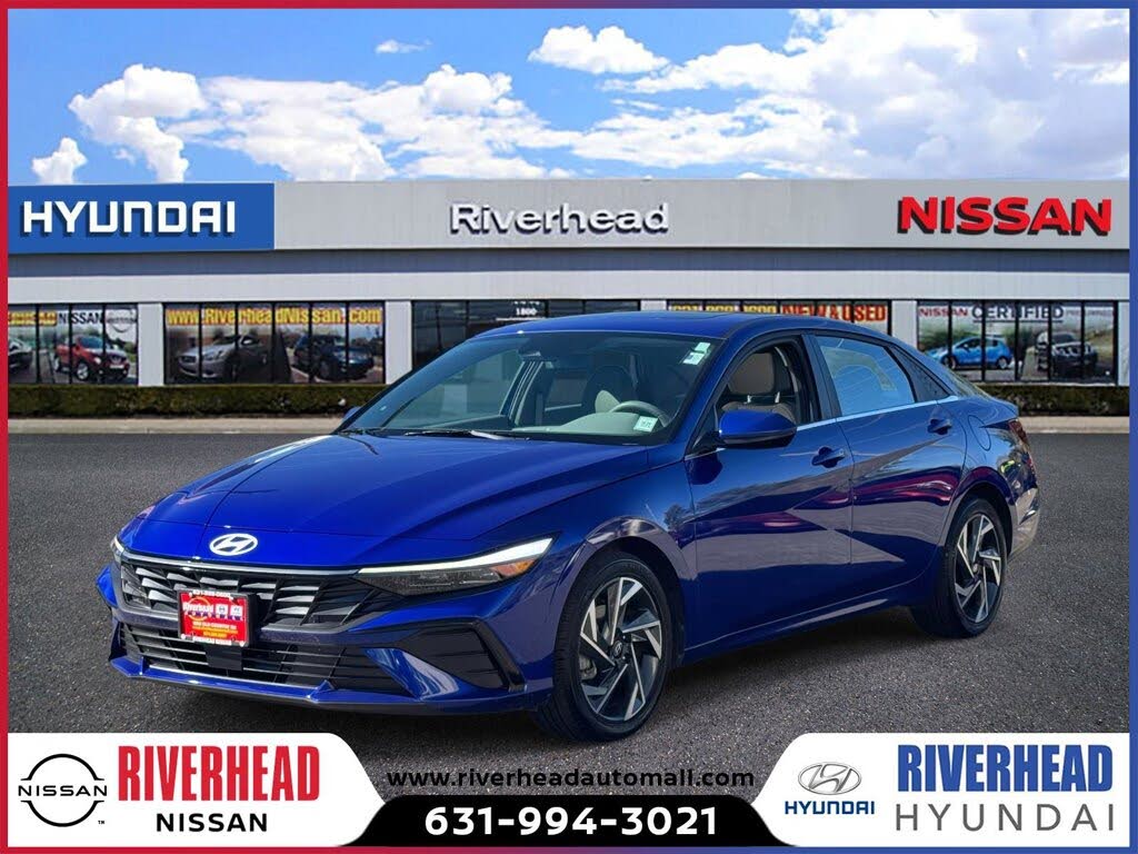 2024 Hyundai Elantra SEL FWD