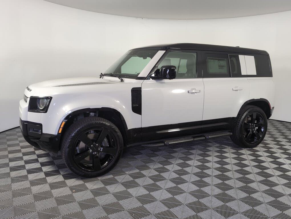 2026 Land Rover Defender 110 P500 X-Dynamic SE AWD
