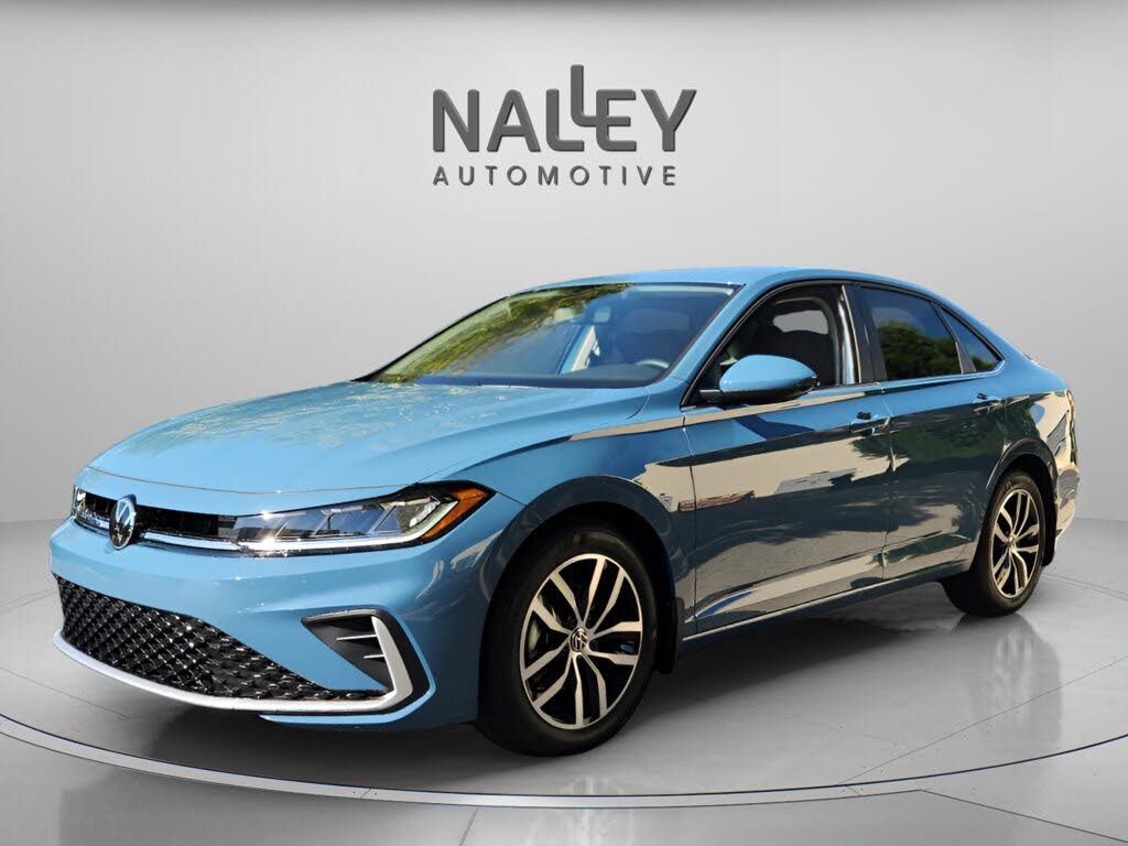 2025 Volkswagen Jetta SE FWD