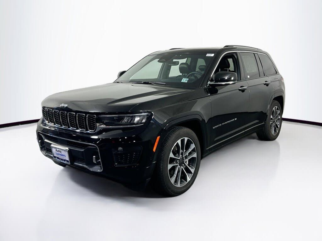 2022 Jeep Grand Cherokee Overland 4WD