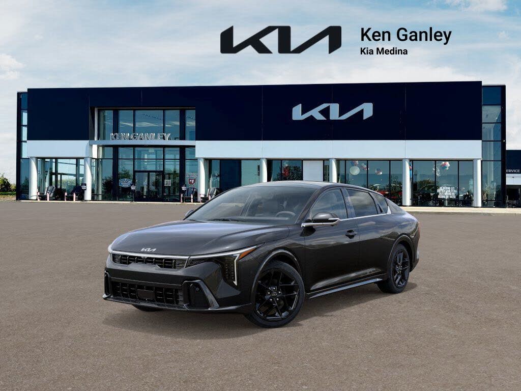 2025 Kia K4 GT-Line Turbo FWD
