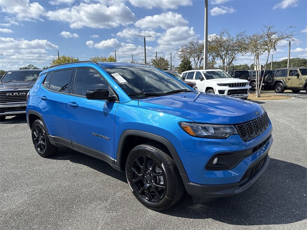 2026 Jeep Compass Latitude 4WD