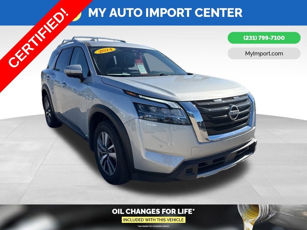 2024 Nissan Pathfinder SL FWD