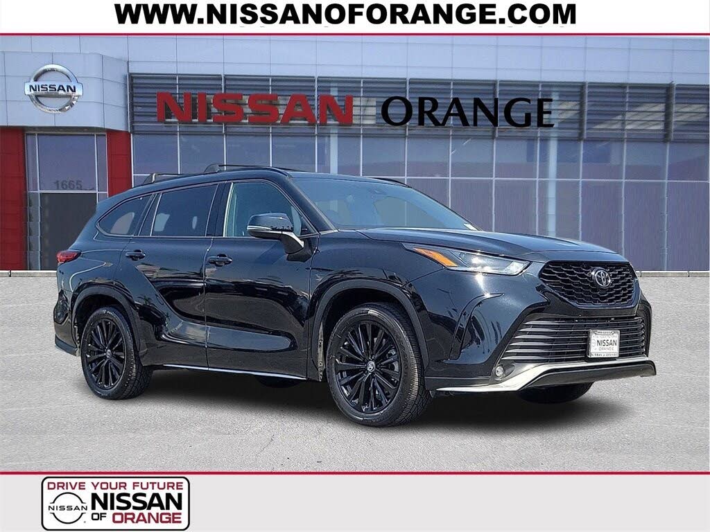 2023 Toyota Highlander XSE FWD