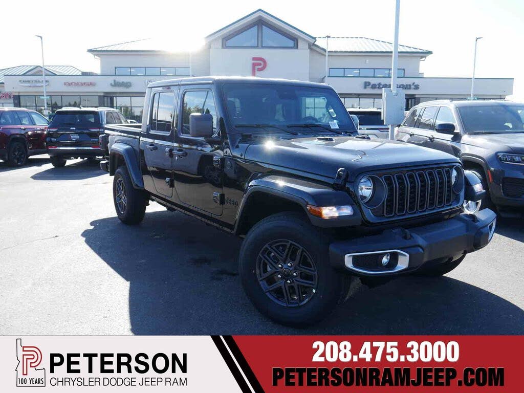 2025 Jeep Gladiator Sport S Crew Cab 4WD