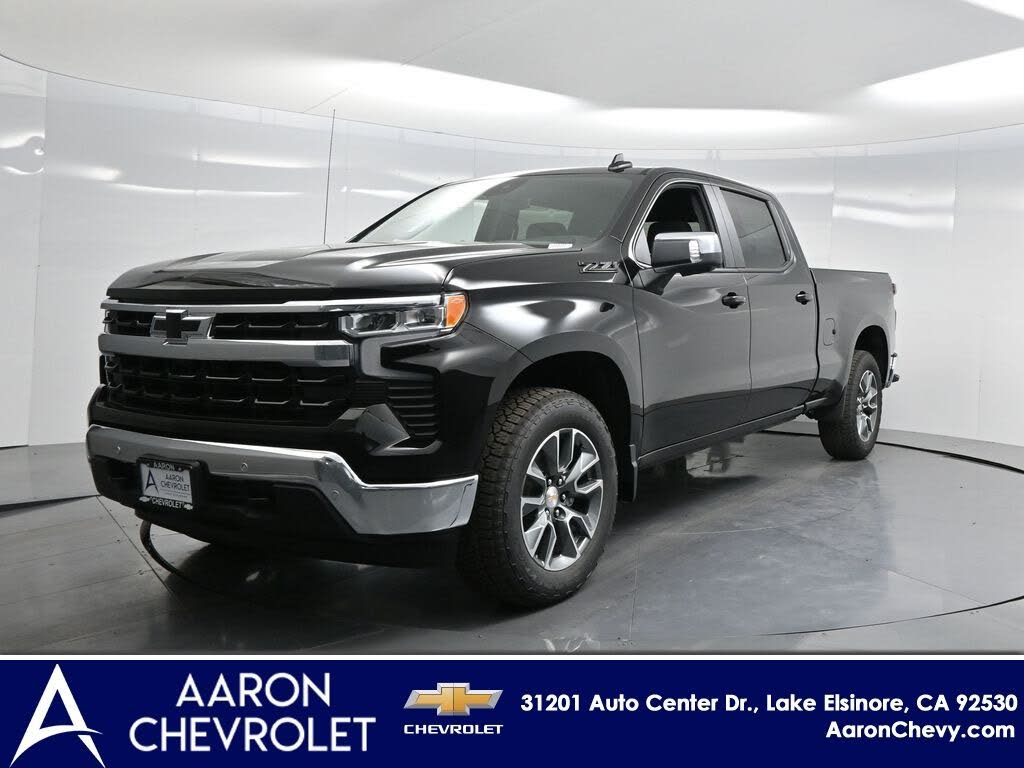 2026 Chevrolet Silverado 1500 LT Crew Cab 4WD
